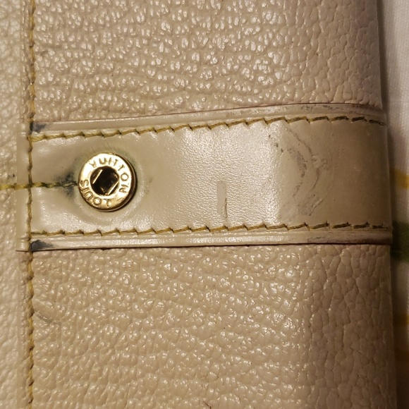 Louis Vuitton wallet - Picture 17 of 17